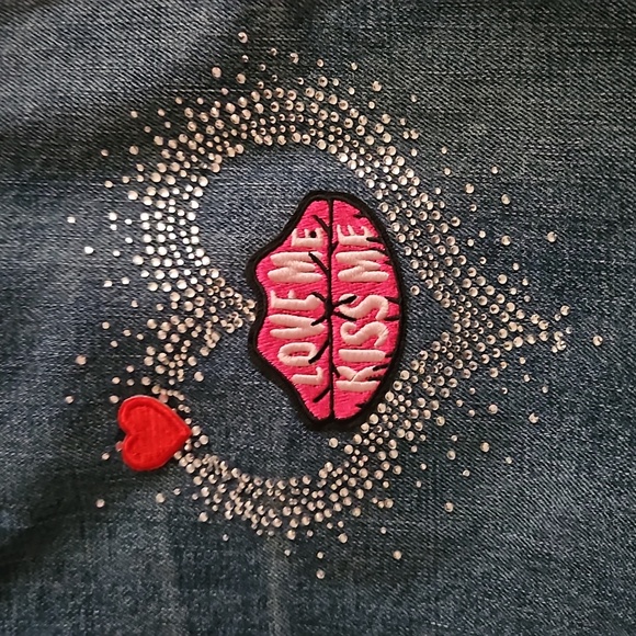 Ladies embellished jean jacket - Picture 2 of 4
